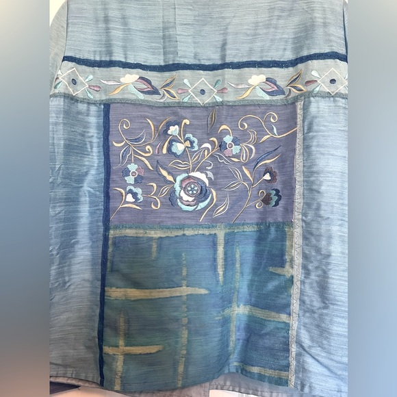 Vintage Indigo Moon light blue and light purple embroidered floral jacket - Picture 8 of 11